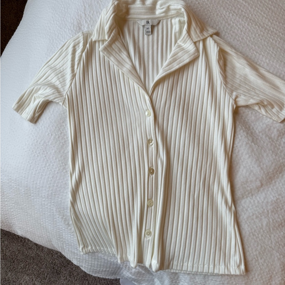 Banana Republic Cream Ribbed Button-Down Shirt